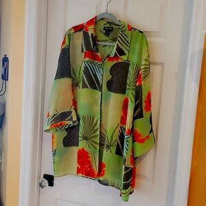 Maggie Barnes 100% Polyester Blouse